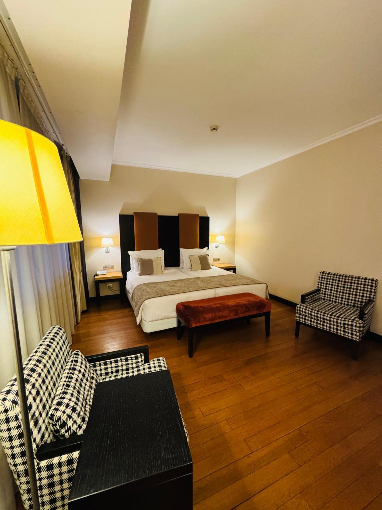 Hotel Rivo Timisoara Timişoara Exterior foto